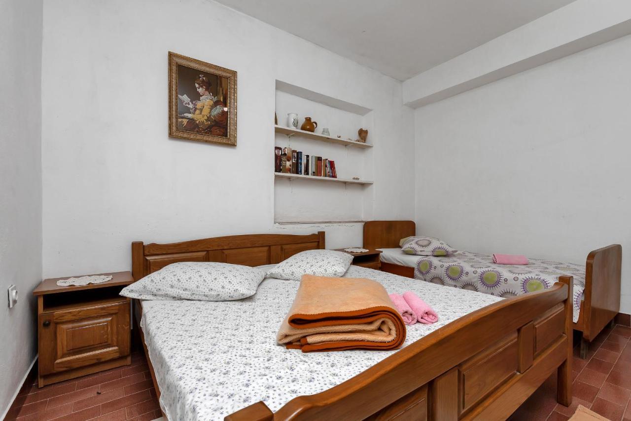 Apartments Milivoj Bogomolje 외부 사진